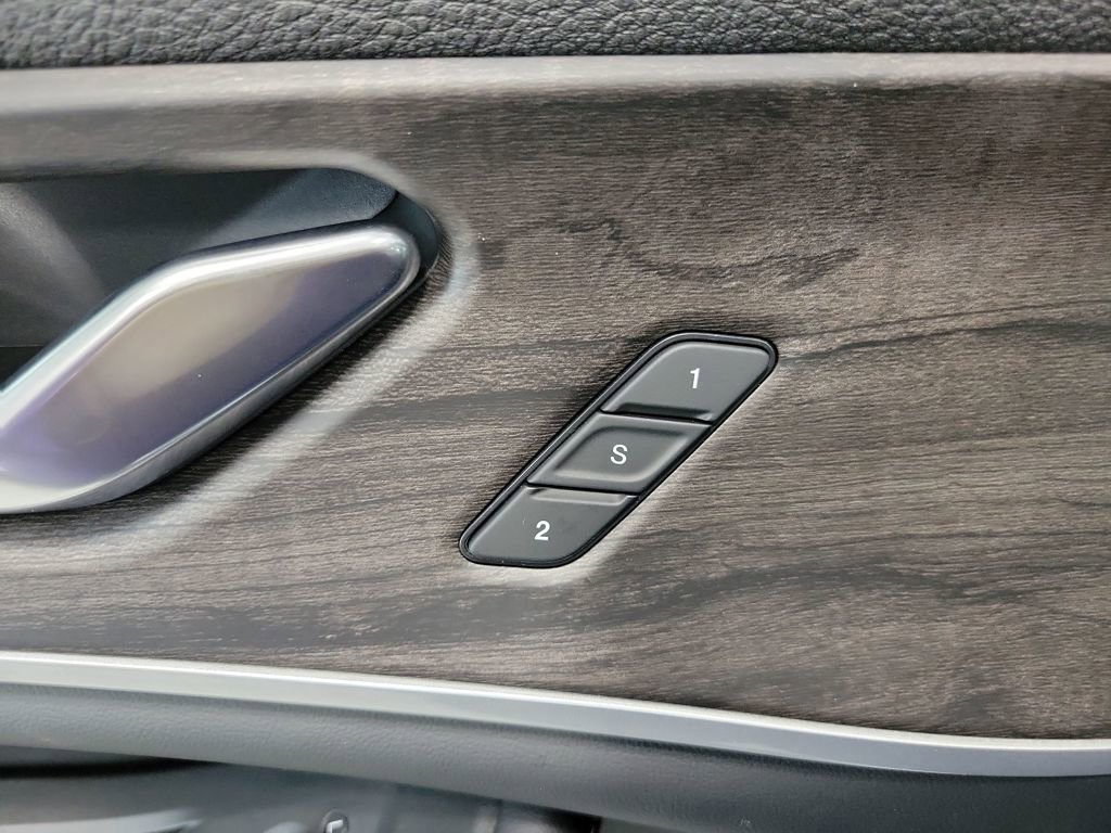 New 2025 Jeep Grand Cherokee L Limited image 33