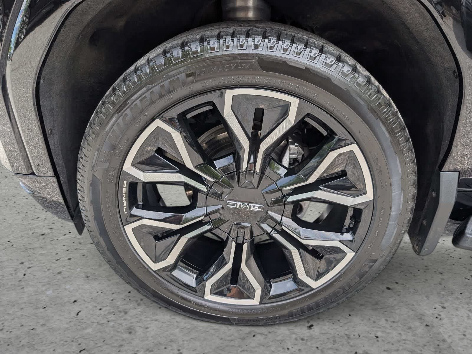 Certified 2025 GMC Sierra EV Denali AWD/4WD image 7