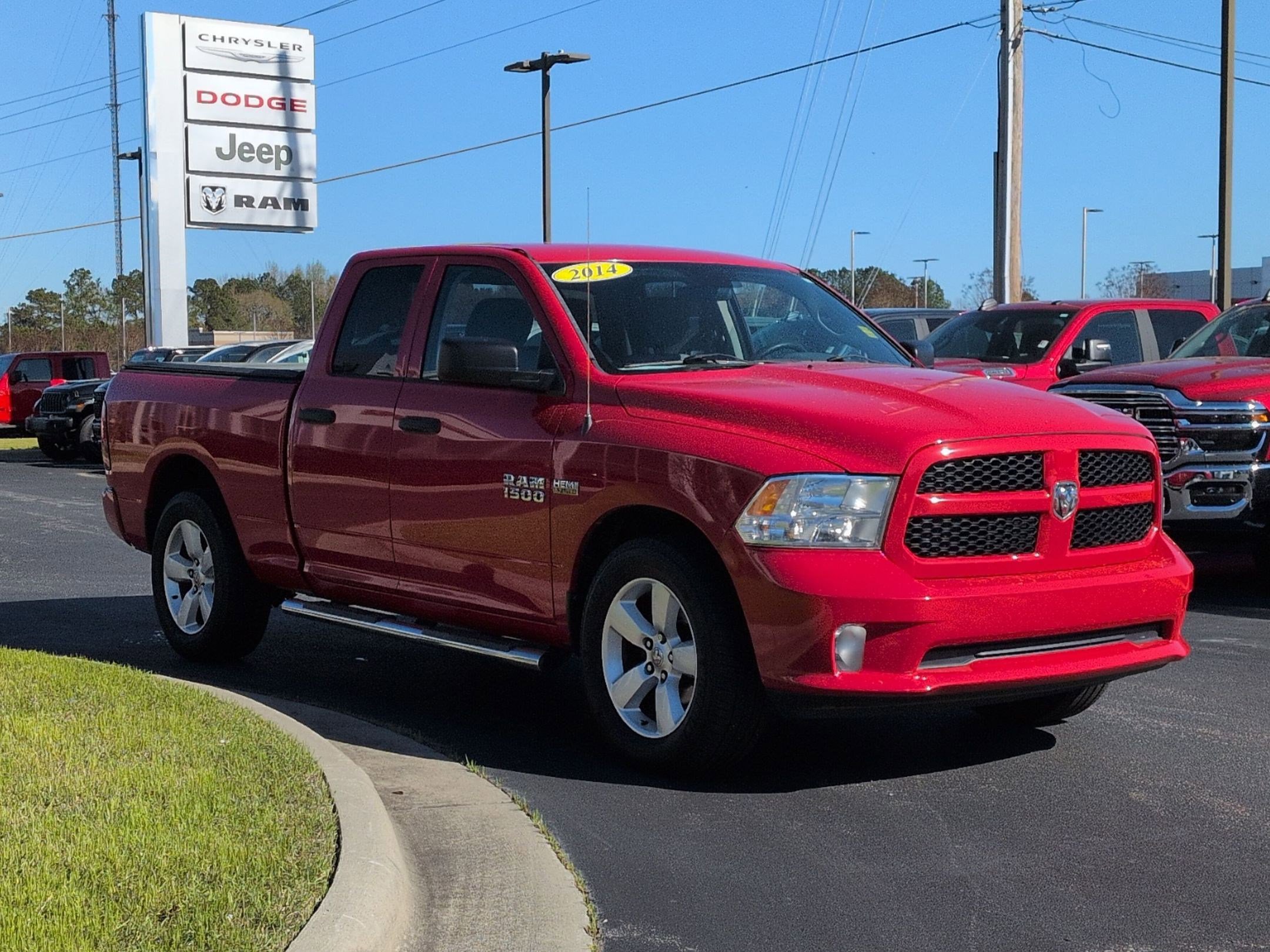 Used 2014 RAM 1500 Express image 3