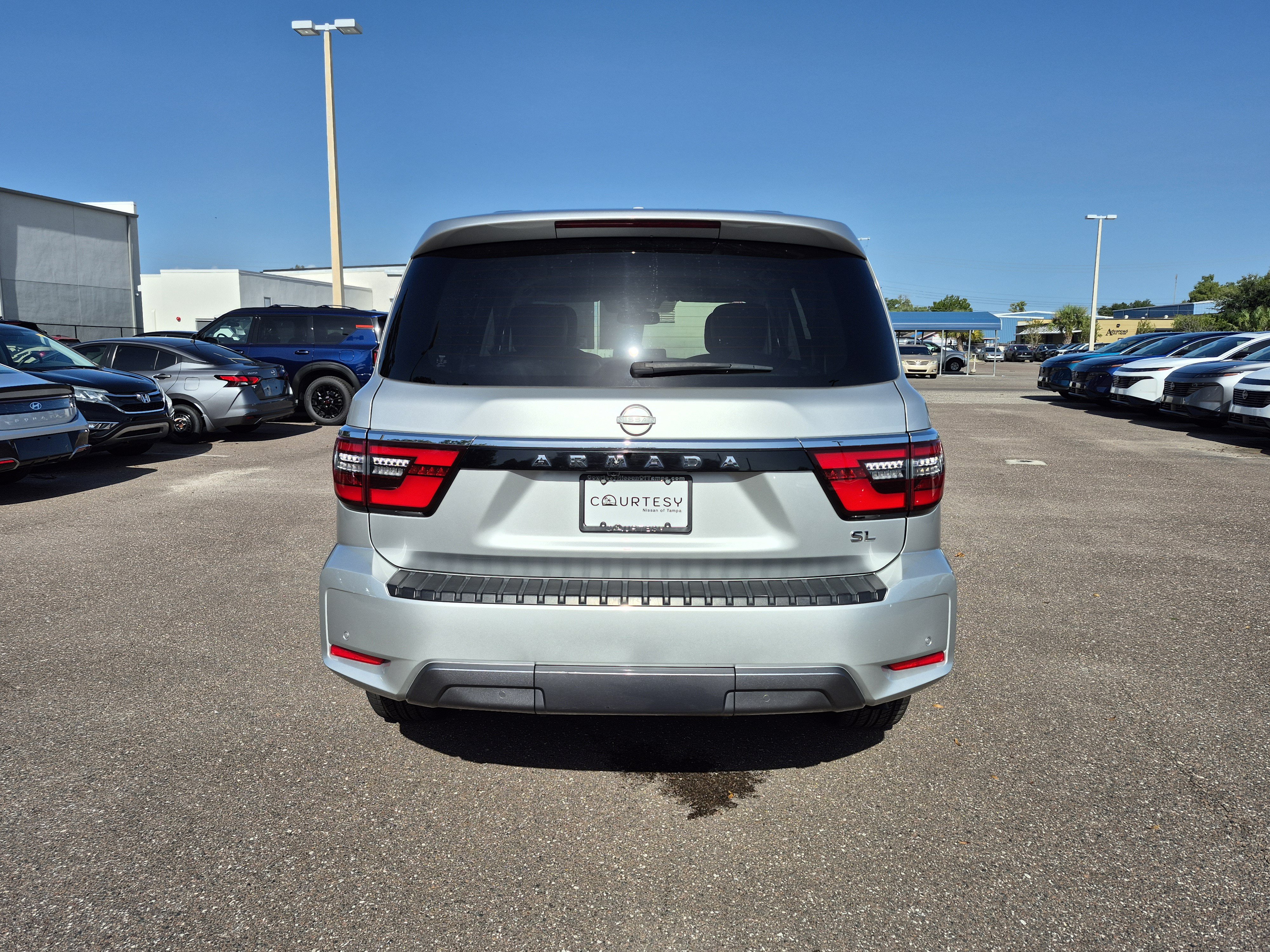 Certified 2024 Nissan Armada SL w/ Captain's Chairs Package RWD image 7