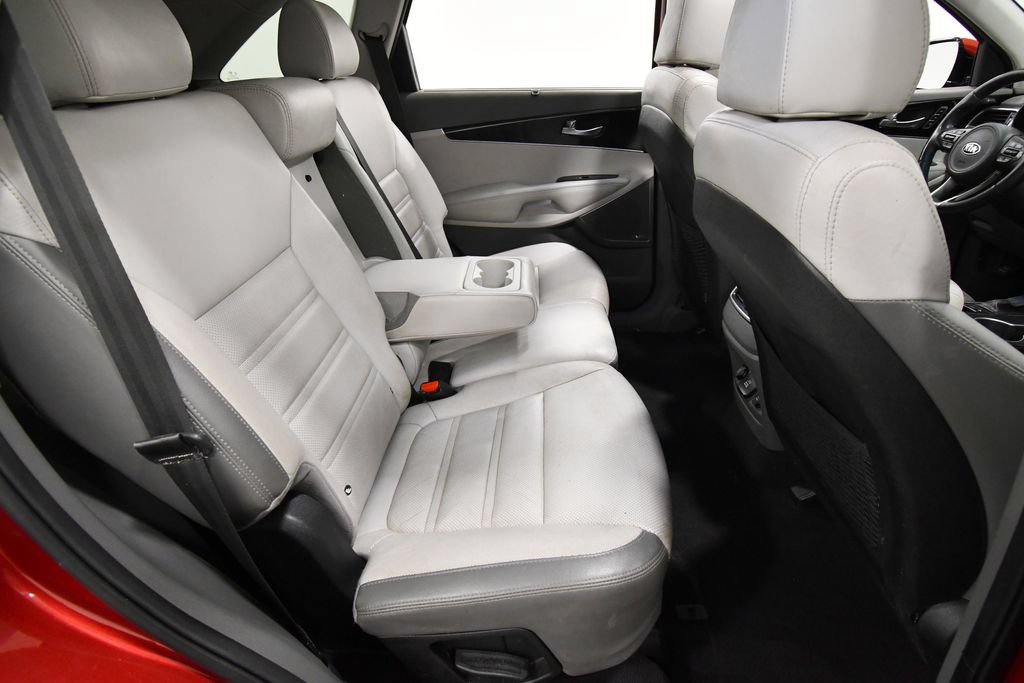 Used 2018 Kia Sorento SX AWD/4WD image 18