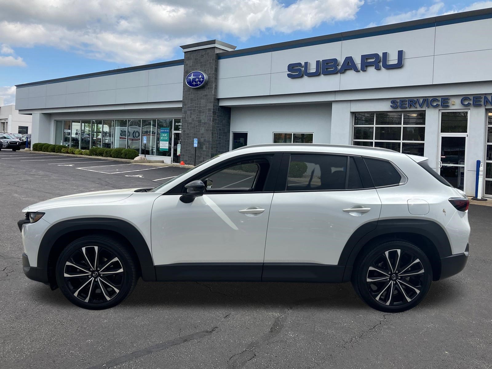 Used 2023 MAZDA CX-50 2.5 Turbo w/ Cargo Package AWD/4WD image 4