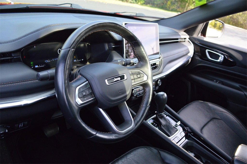 Used 2022 Jeep Compass Limited w/ (RED) Package image 12