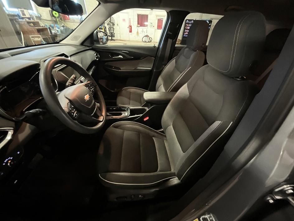 Used 2023 Chevrolet TrailBlazer LT image 8