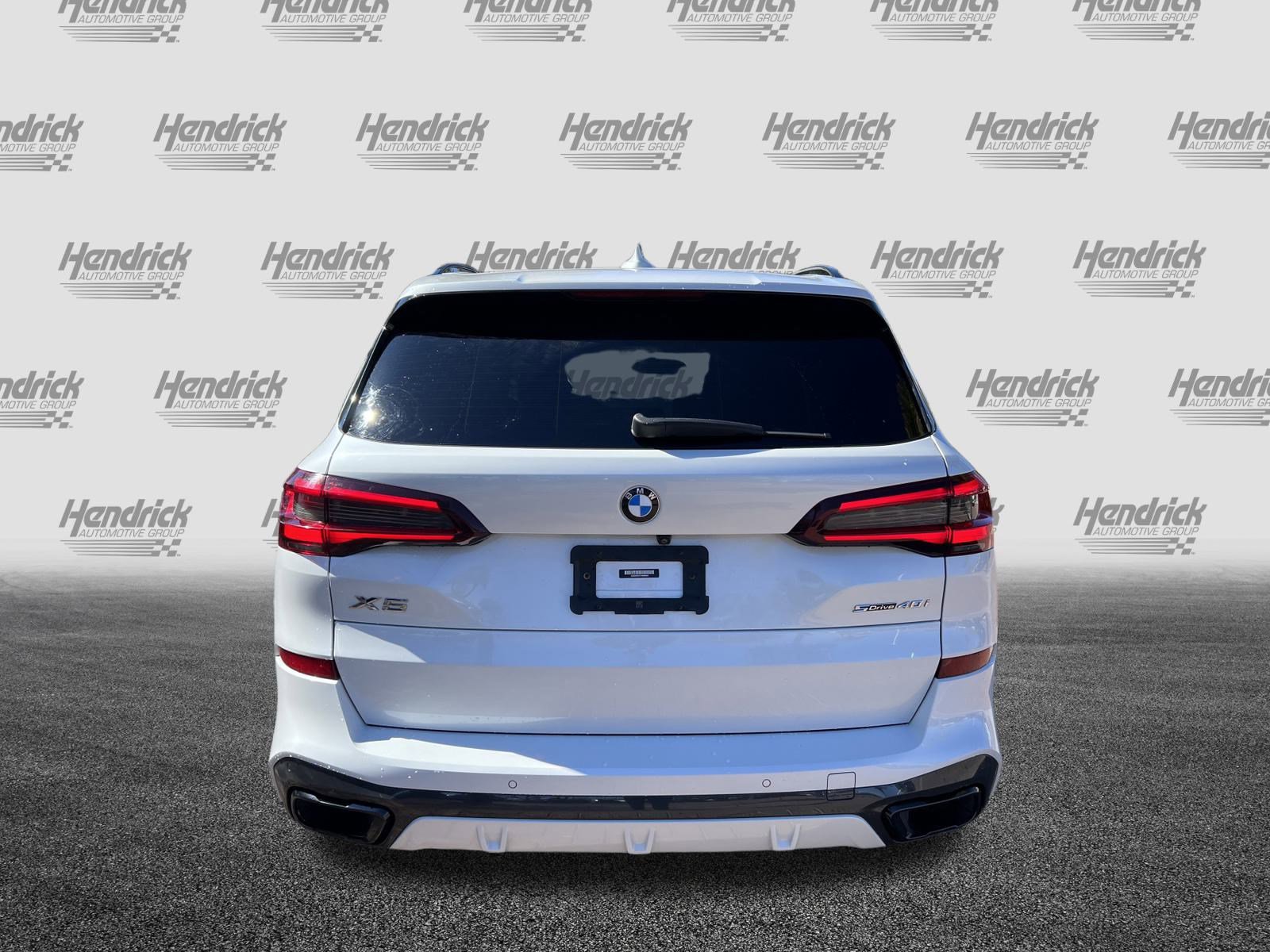 Certified 2022 BMW X5 sDrive40i w/ M Sport Package image 9