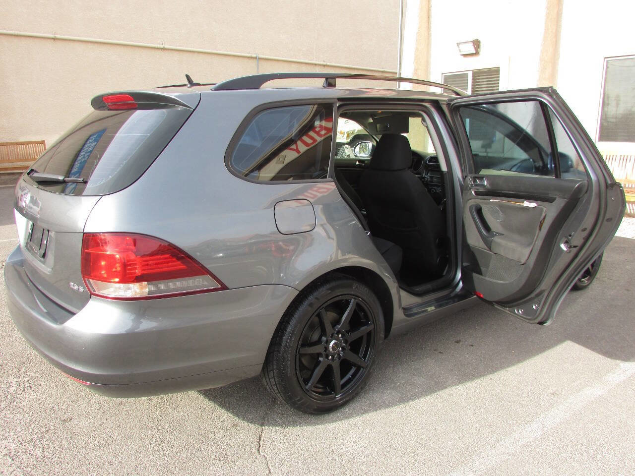 Used 2011 Volkswagen Jetta S FWD image 19