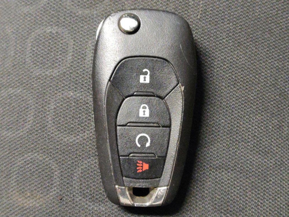 Used 2020 Chevrolet Trax LS w/ Tint and Cruise Package image 32