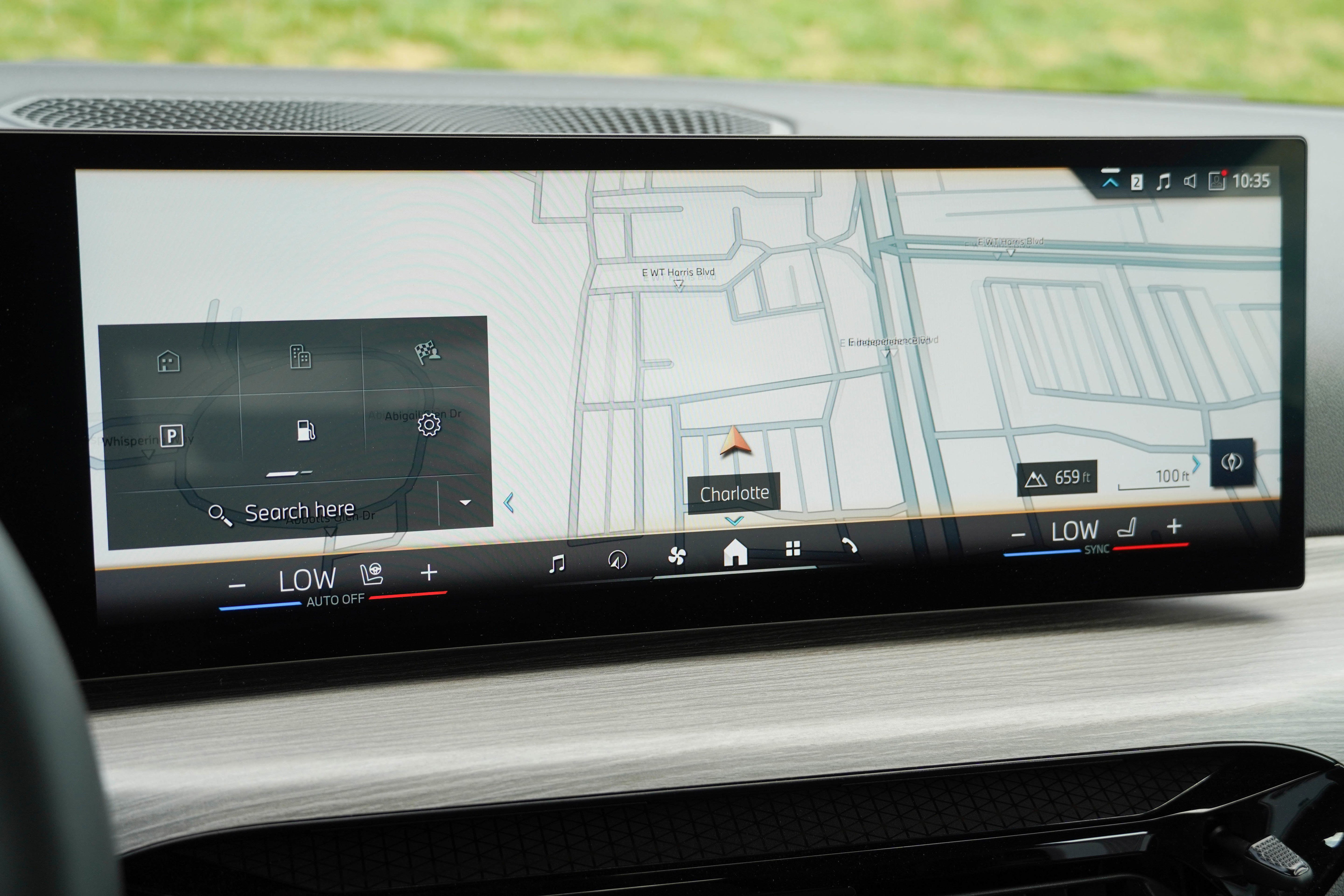 Used 2025 BMW 430i w/ Premium Package image 27