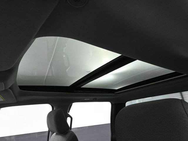 Used 2024 Ford F250 XLT w/ XLT Premium Package image 28