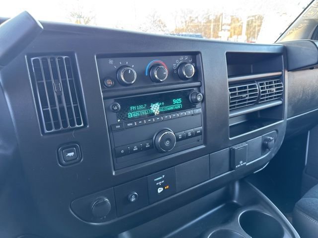 Used 2022 Chevrolet Express 2500 w/ Driver Convenience Package image 10