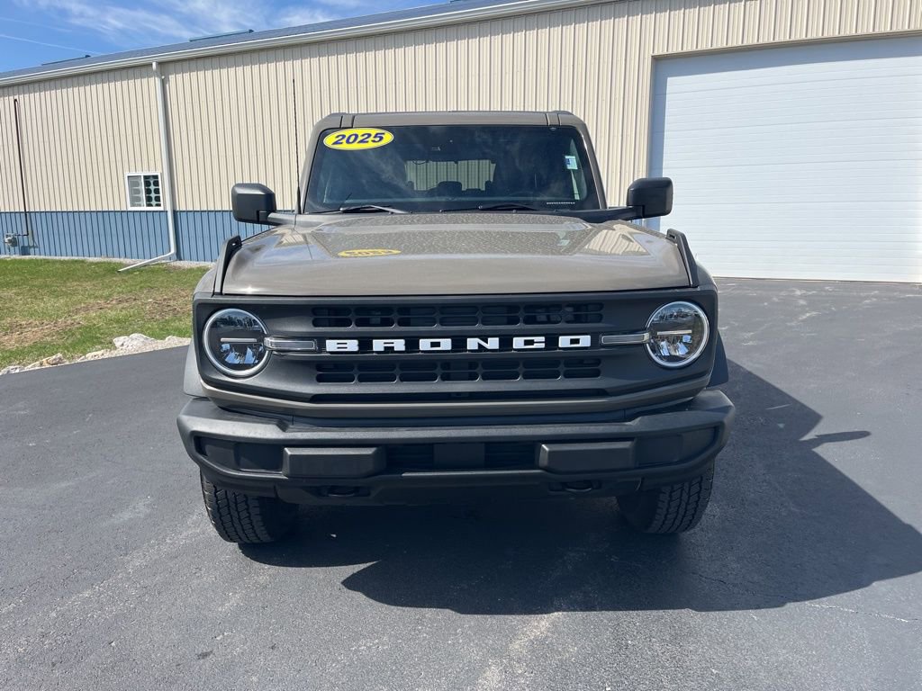 Used 2025 Ford Bronco Big Bend image 9