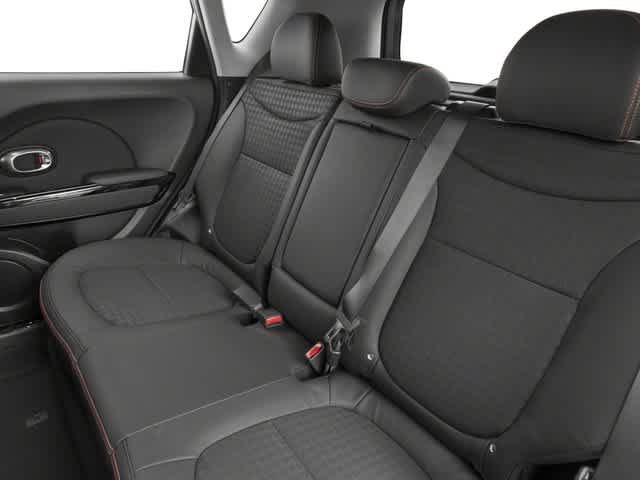Used 2018 Kia Soul ! FWD image 17
