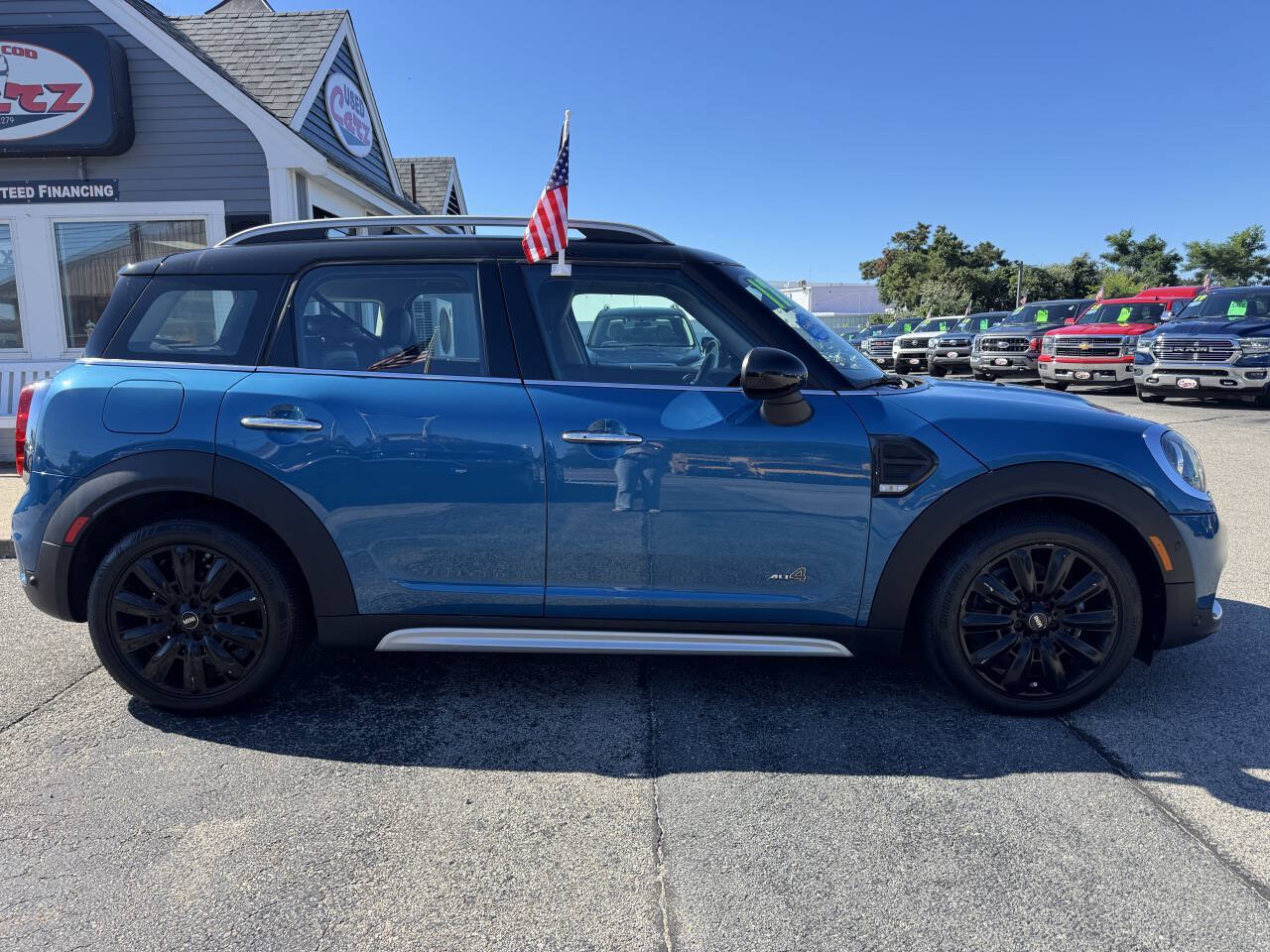 Used 2017 MINI Cooper Countryman ALL4 AWD/4WD image 12