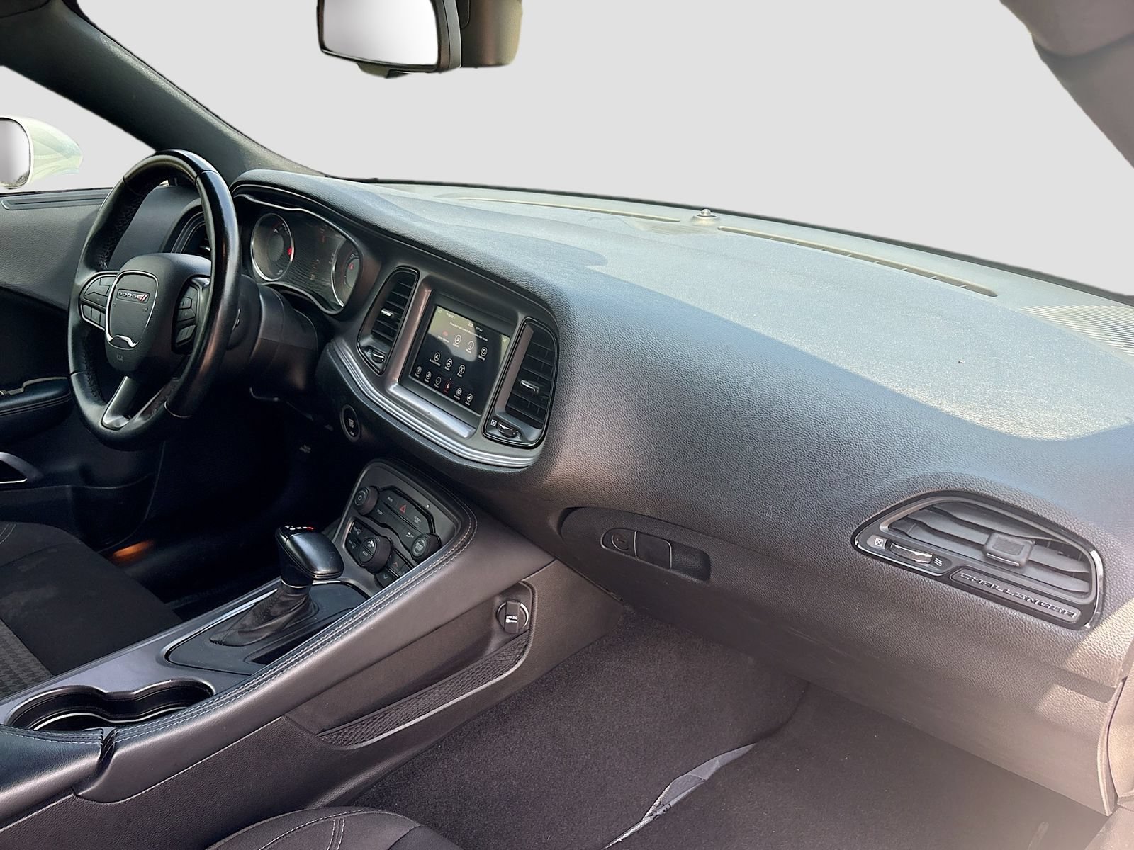 Used 2023 Dodge Challenger SXT RWD image 24