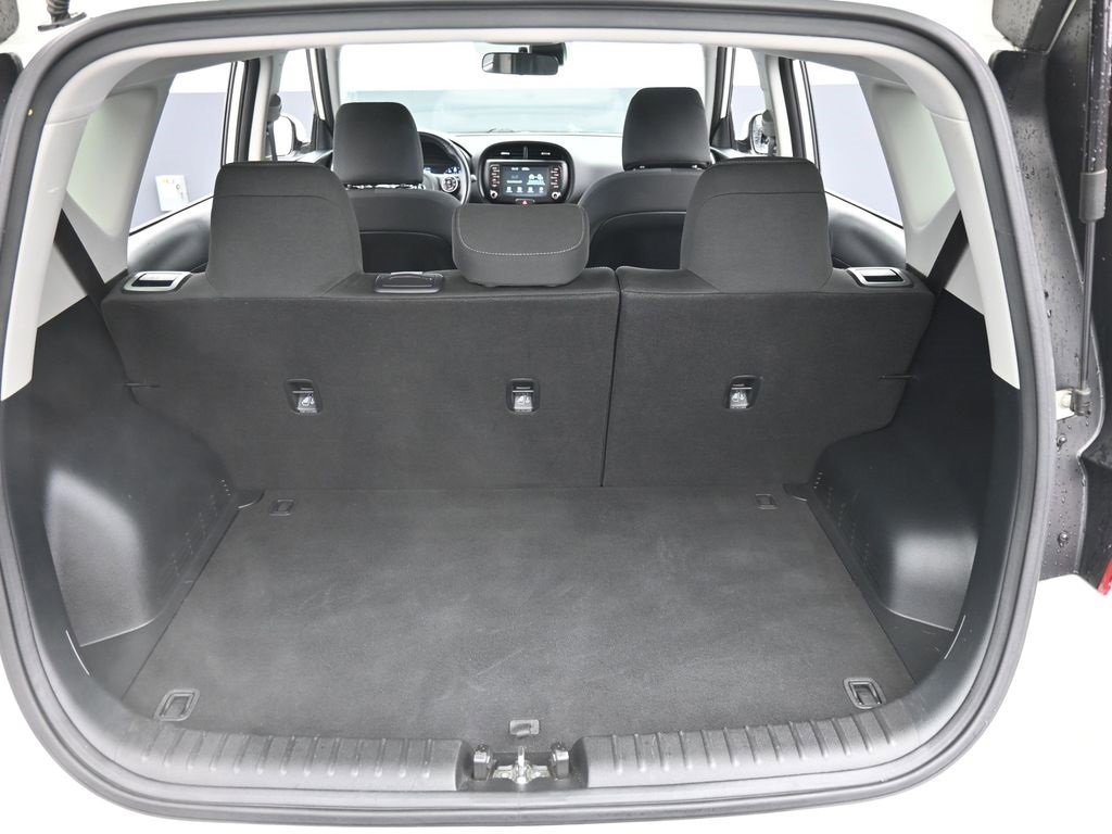 Used 2021 Kia Soul GT-Line image 13