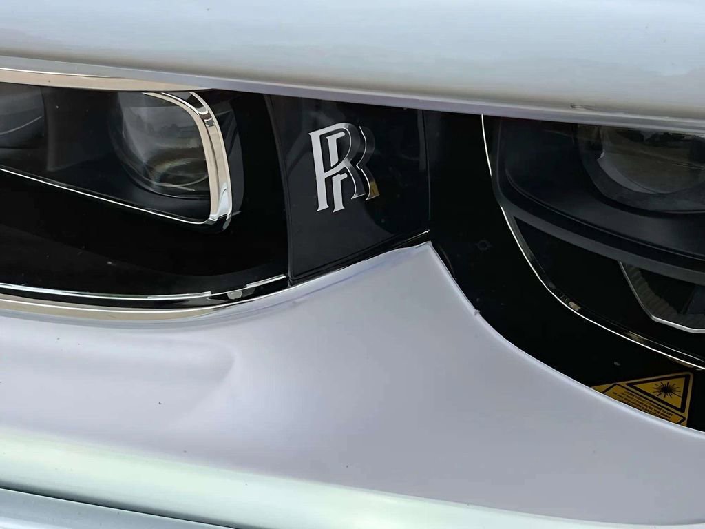 Used 2020 Rolls-Royce Phantom Sedan RWD image 14