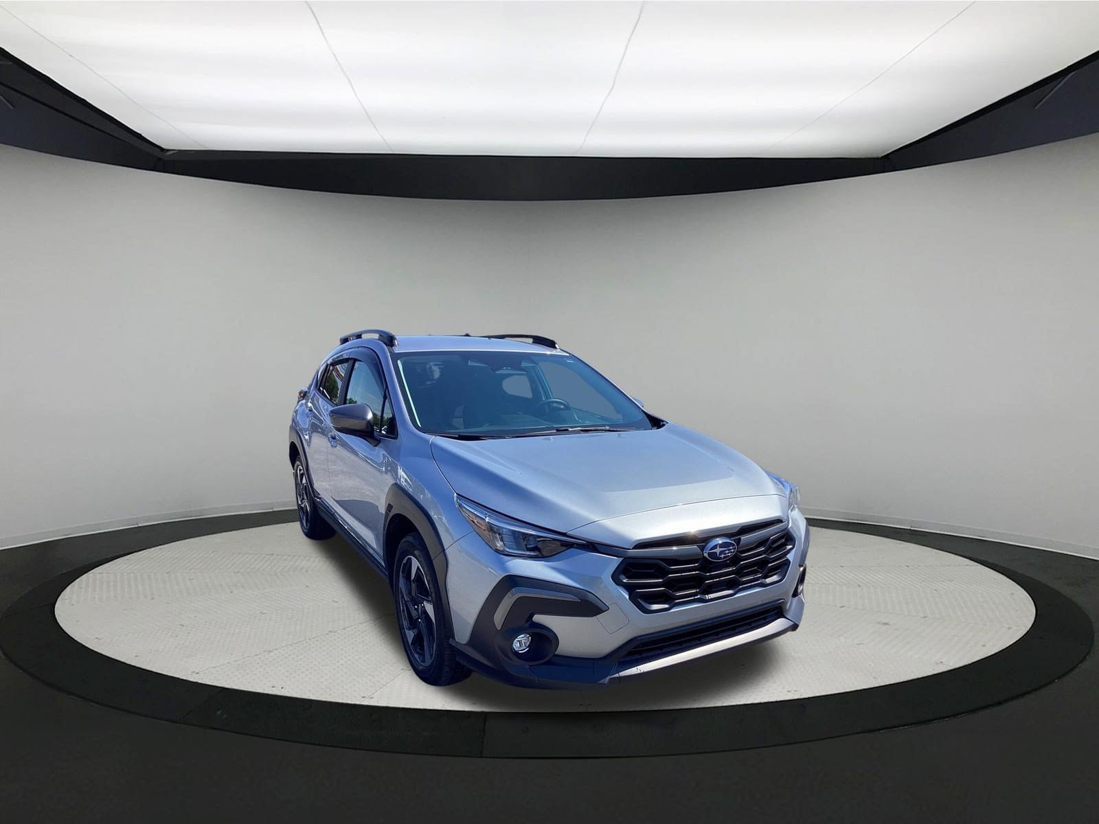 Used 2025 Subaru Crosstrek 2.5i Limited AWD/4WD image 2