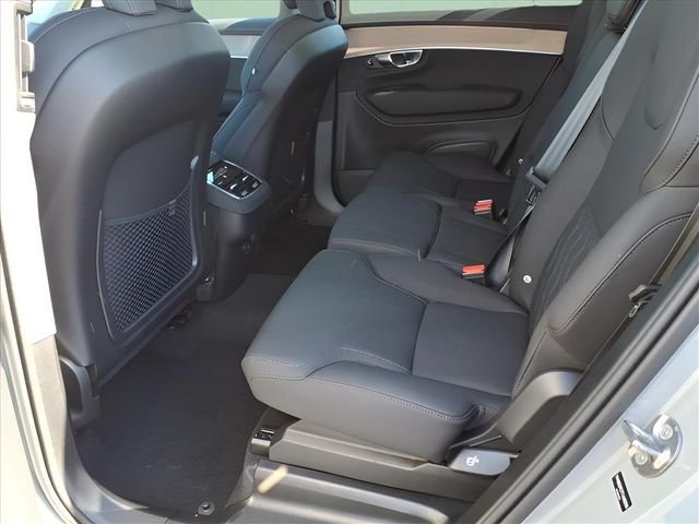New 2026 Volvo XC90 B6 Plus w/ Protection Package Premier AWD/4WD image 11