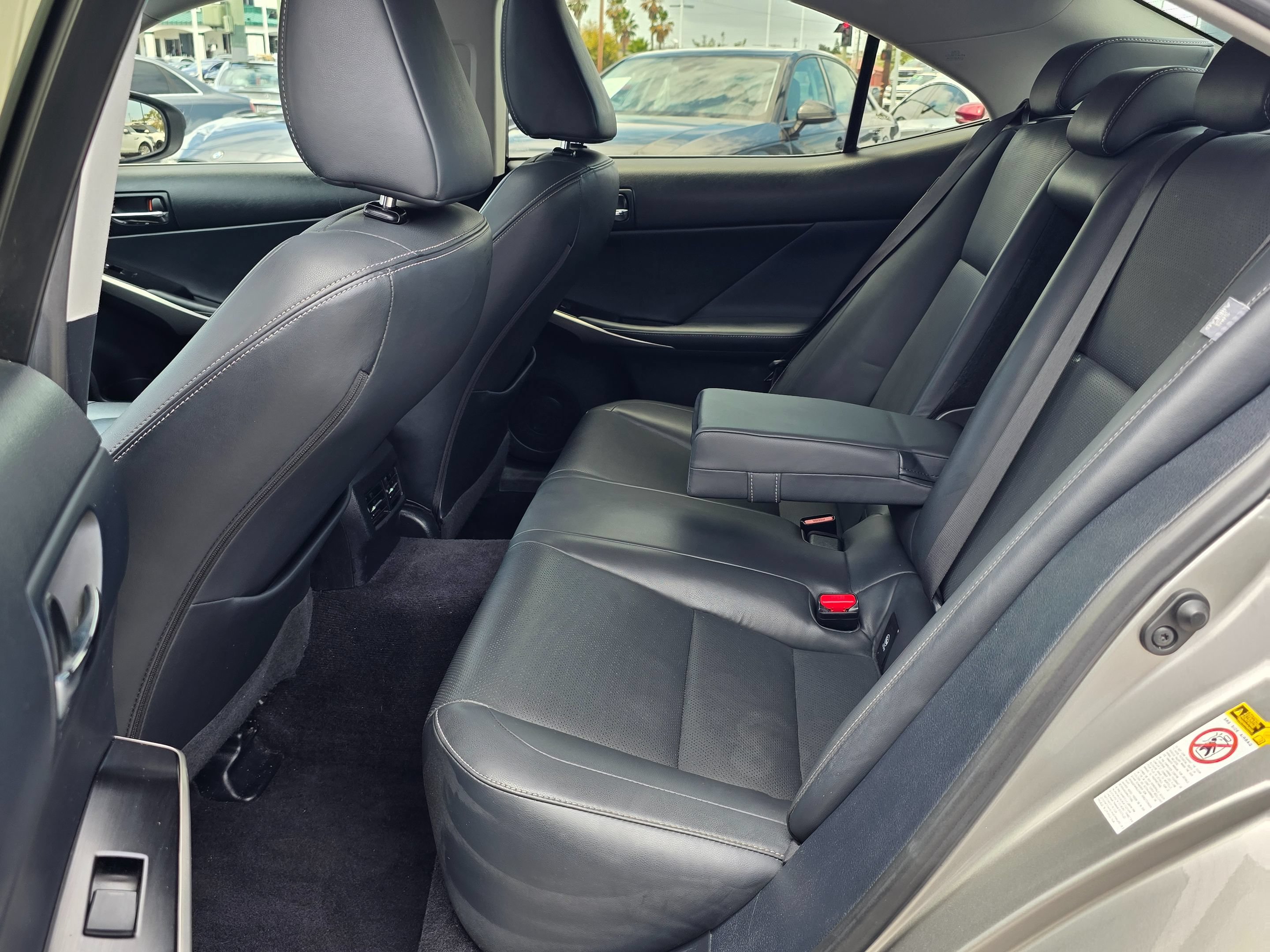Used 2014 Lexus IS 250 RWD image 16