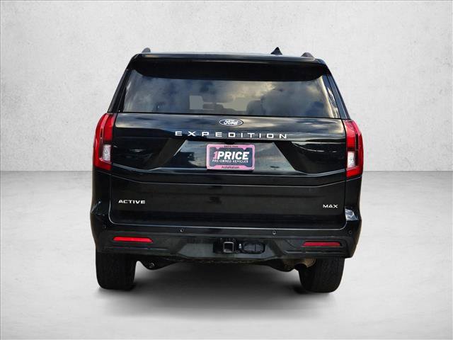 Used 2025 Ford Expedition Max Active AWD/4WD image 6