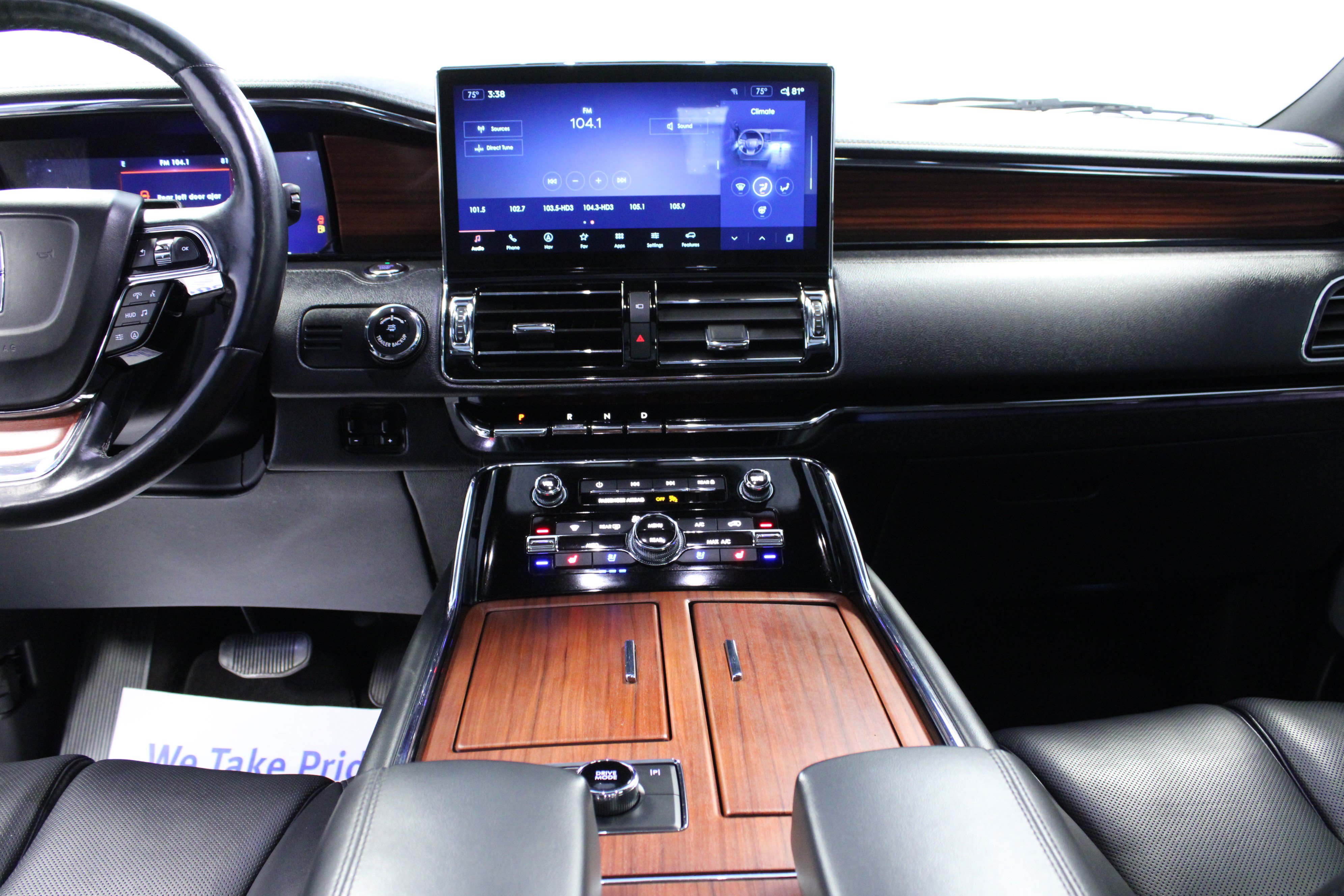 Used 2024 Lincoln Navigator L Reserve AWD/4WD image 20