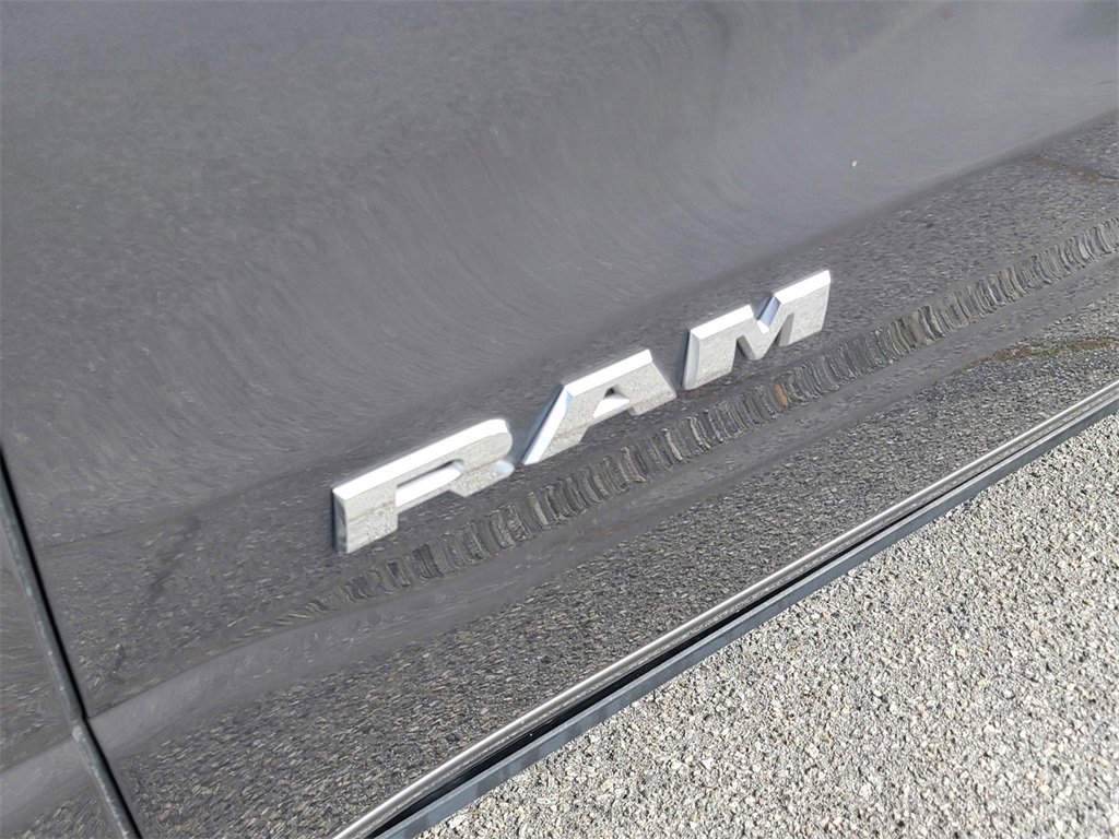 Used 2019 RAM 1500 Big Horn image 13