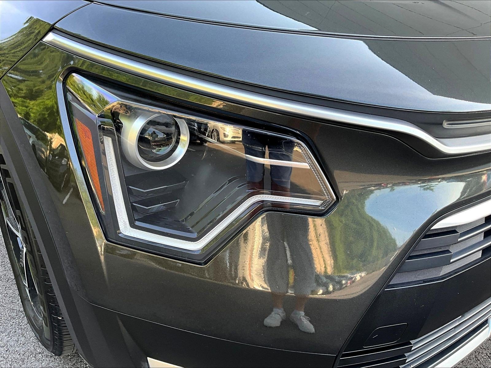Certified 2023 Kia Niro EX FWD image 31