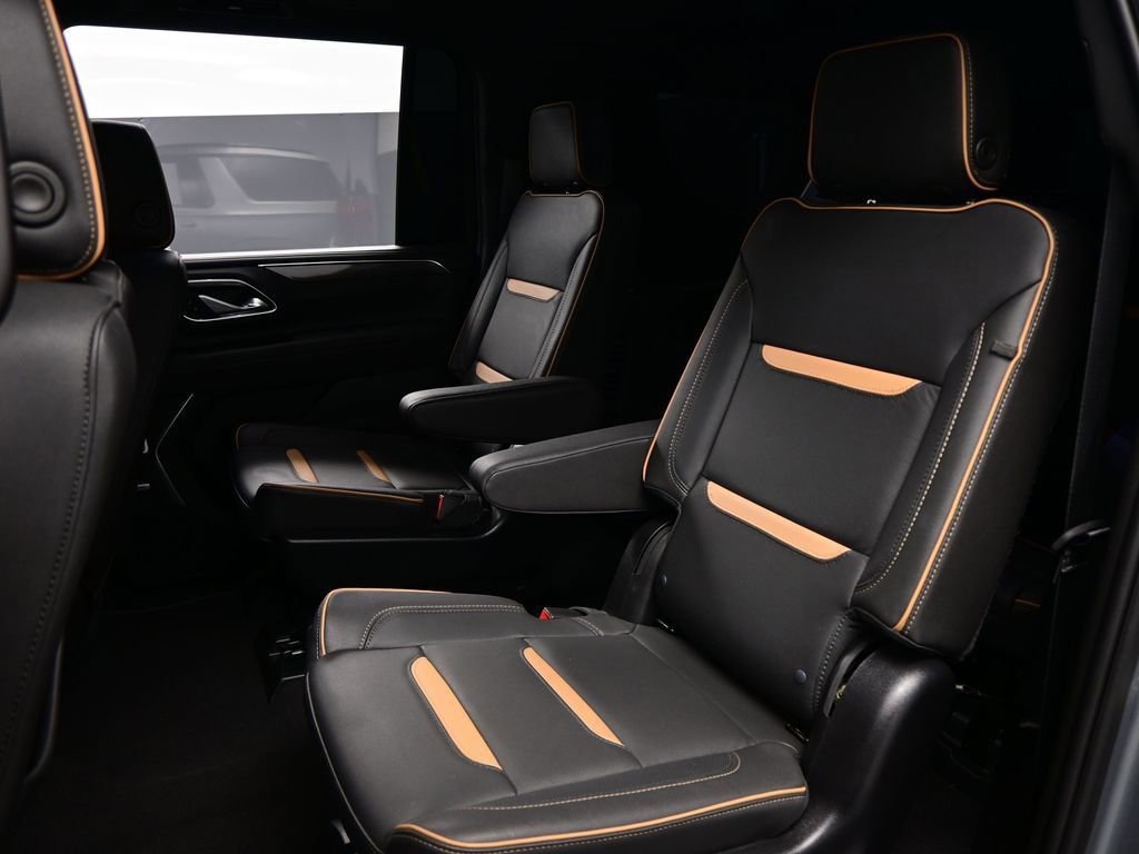 Used 2024 GMC Yukon XL AT4 w/ Technology Package image 37