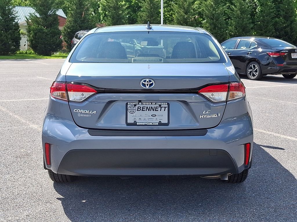 Used 2024 Toyota Corolla LE AWD/4WD image 5