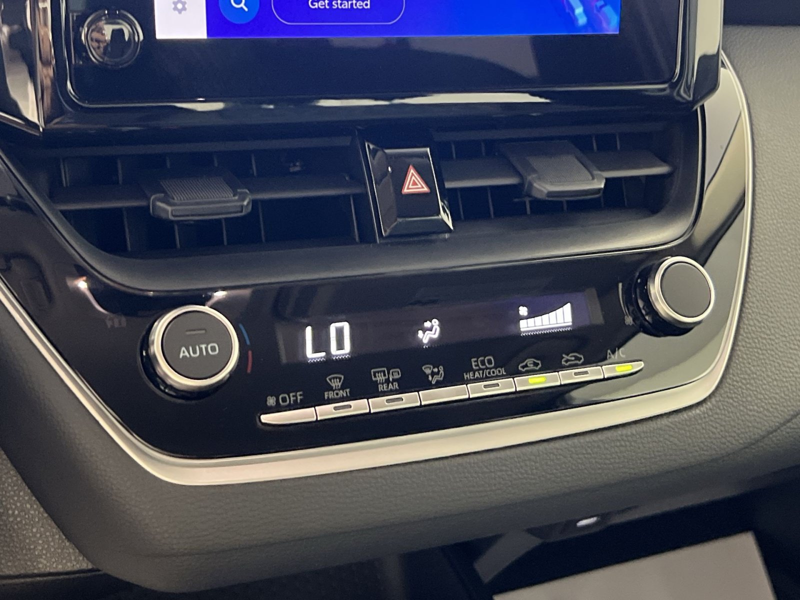 Used 2026 Toyota Corolla LE FWD image 21