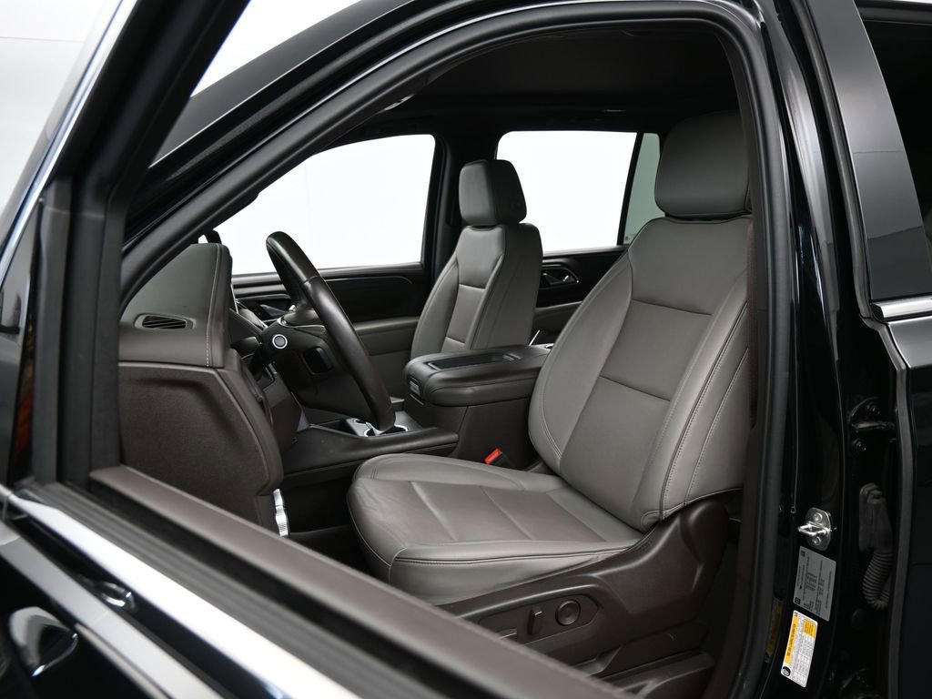 Used 2023 GMC Yukon SLT image 10