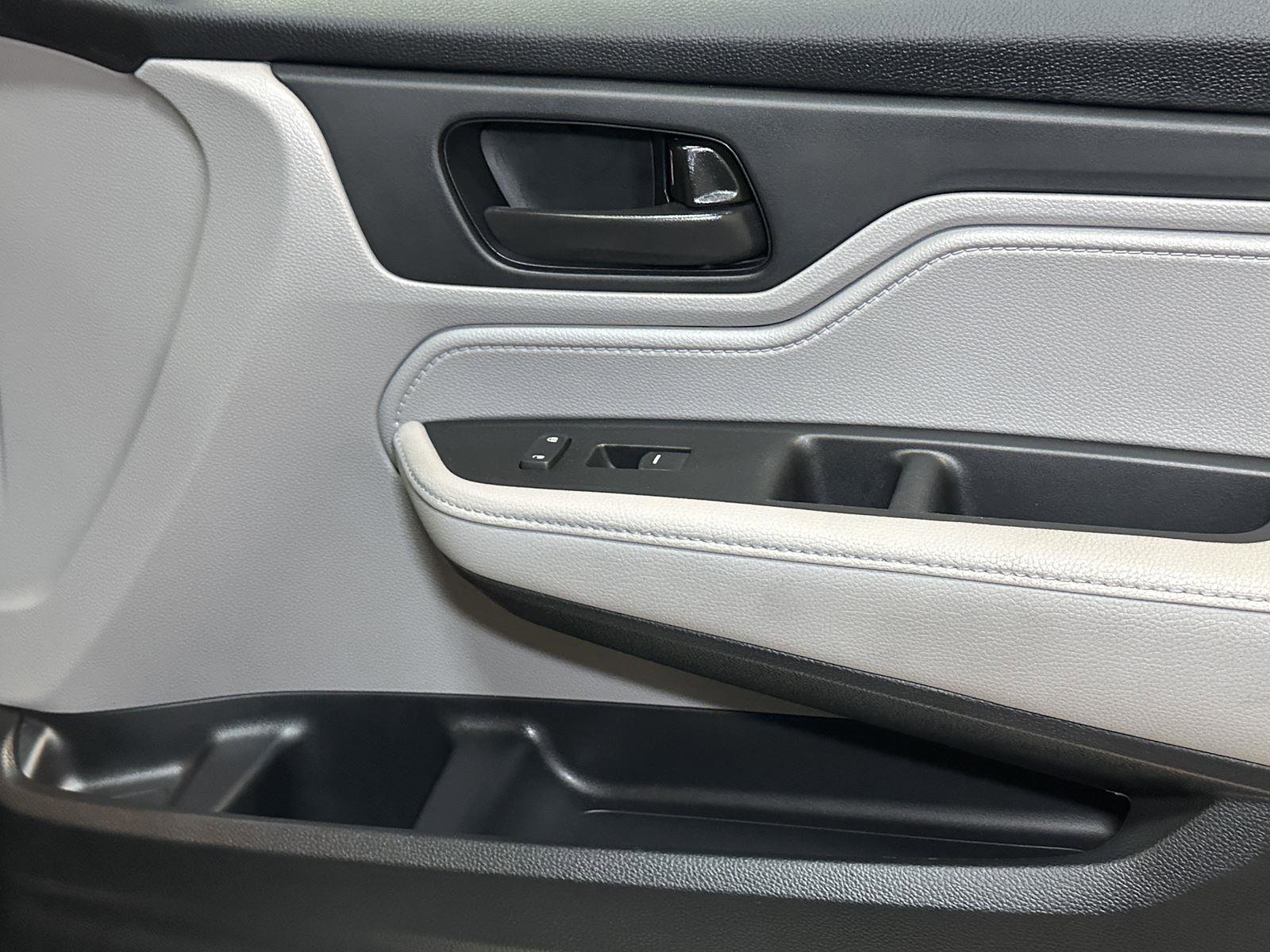 Certified 2023 Honda Odyssey EX-L image 35