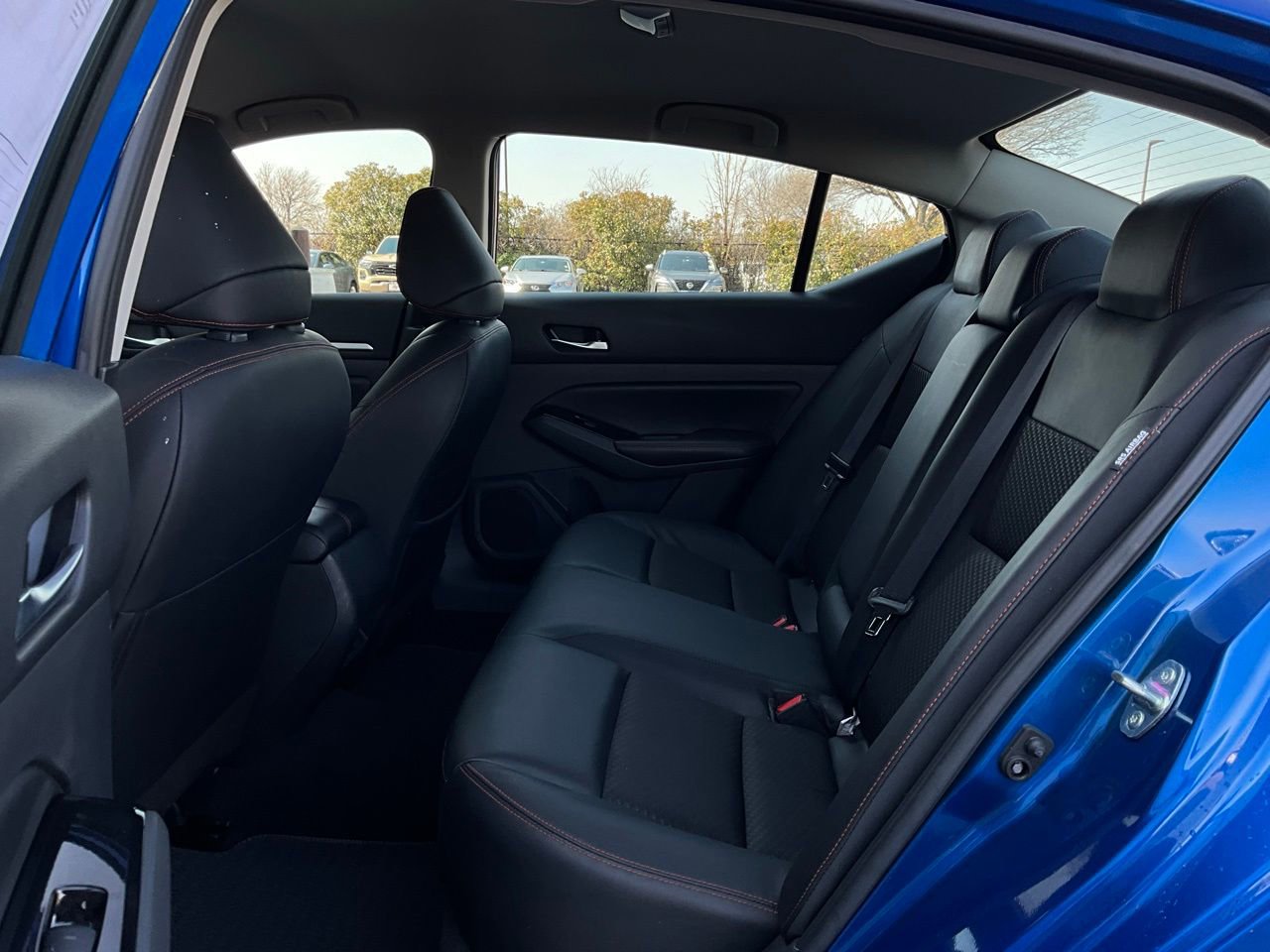 Used 2025 Nissan Altima 2.5 SR image 11