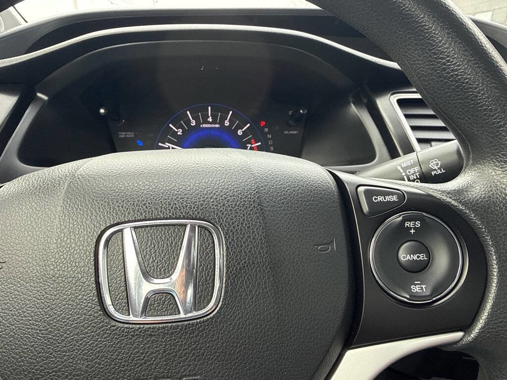 Used 2015 Honda Civic SE image 25