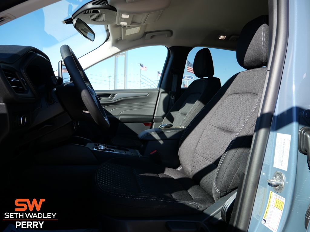 New 2026 Ford Escape Active image 16