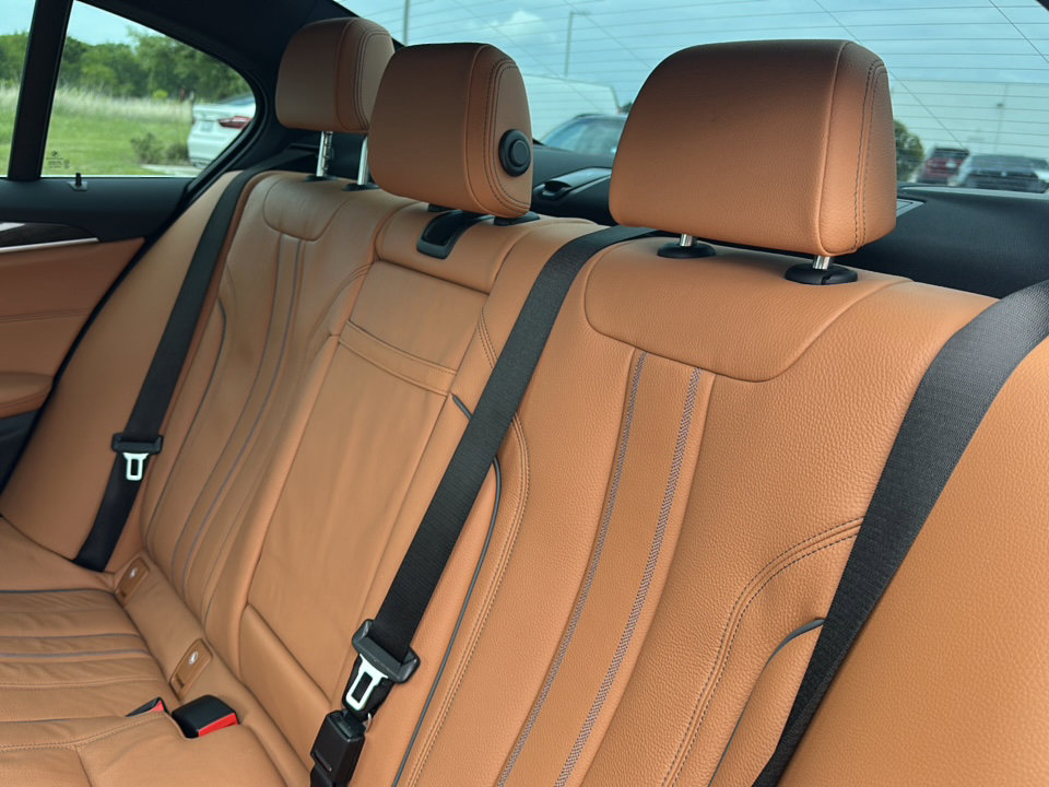 Certified 2023 BMW 530e xDrive w/ Premium Package image 20