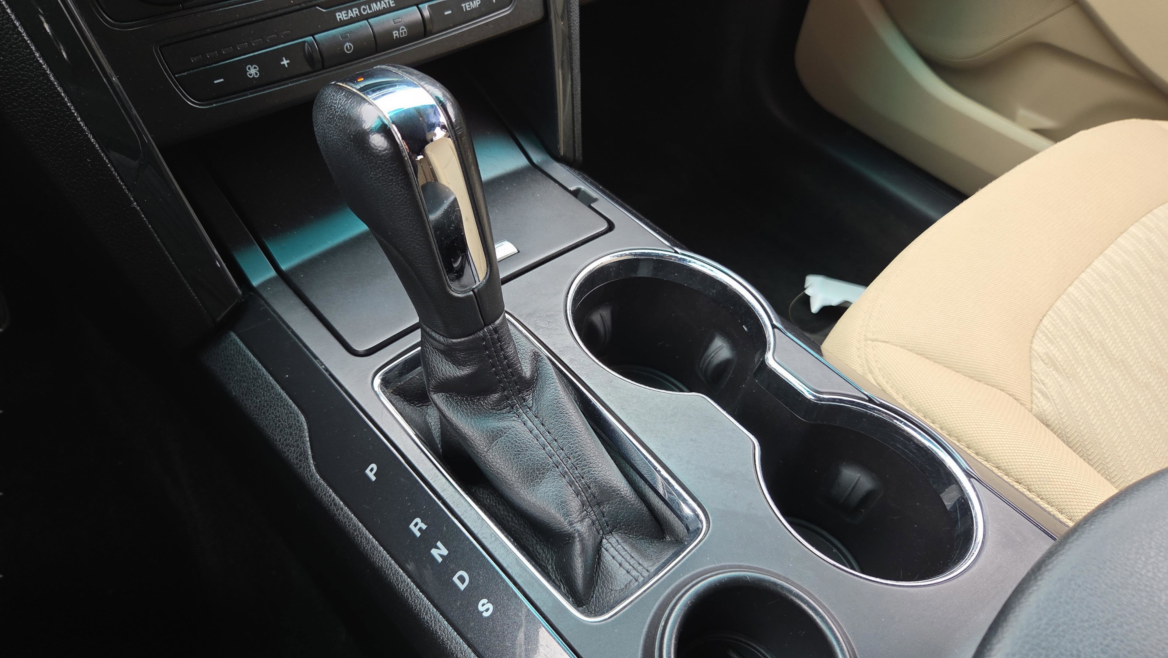 Used 2017 Ford Explorer FWD image 17