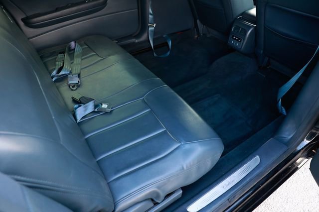 Used 2006 Cadillac DTS Limousine image 14