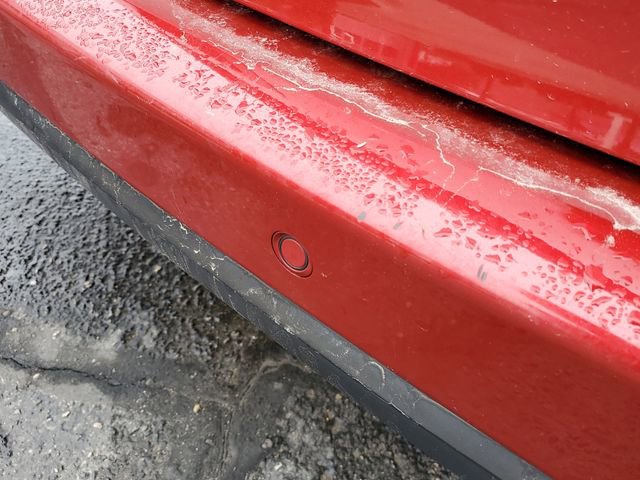 Used 2025 Chrysler Pacifica Limited image 6