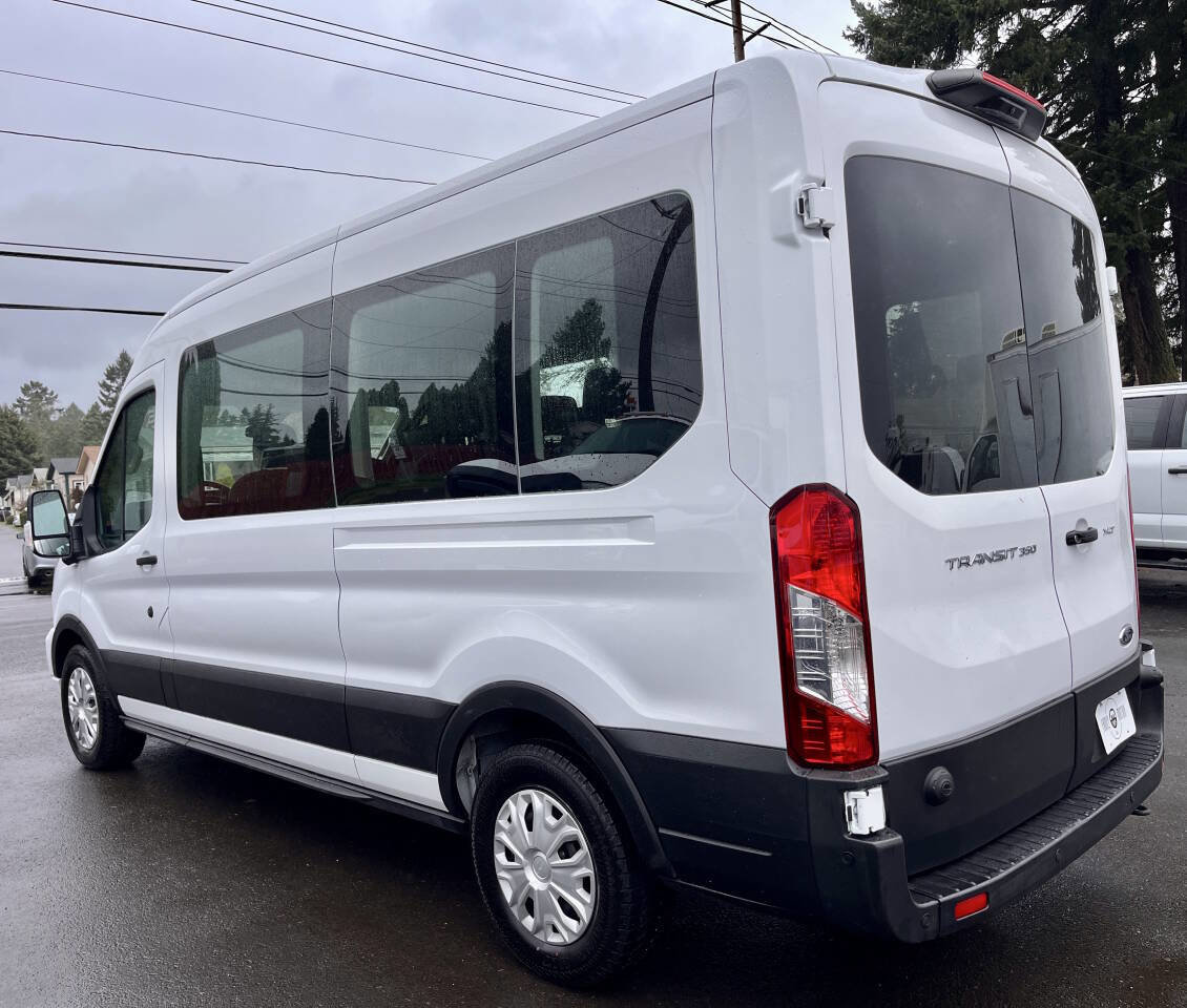 Used 2023 Ford Transit 350 XLT image 5