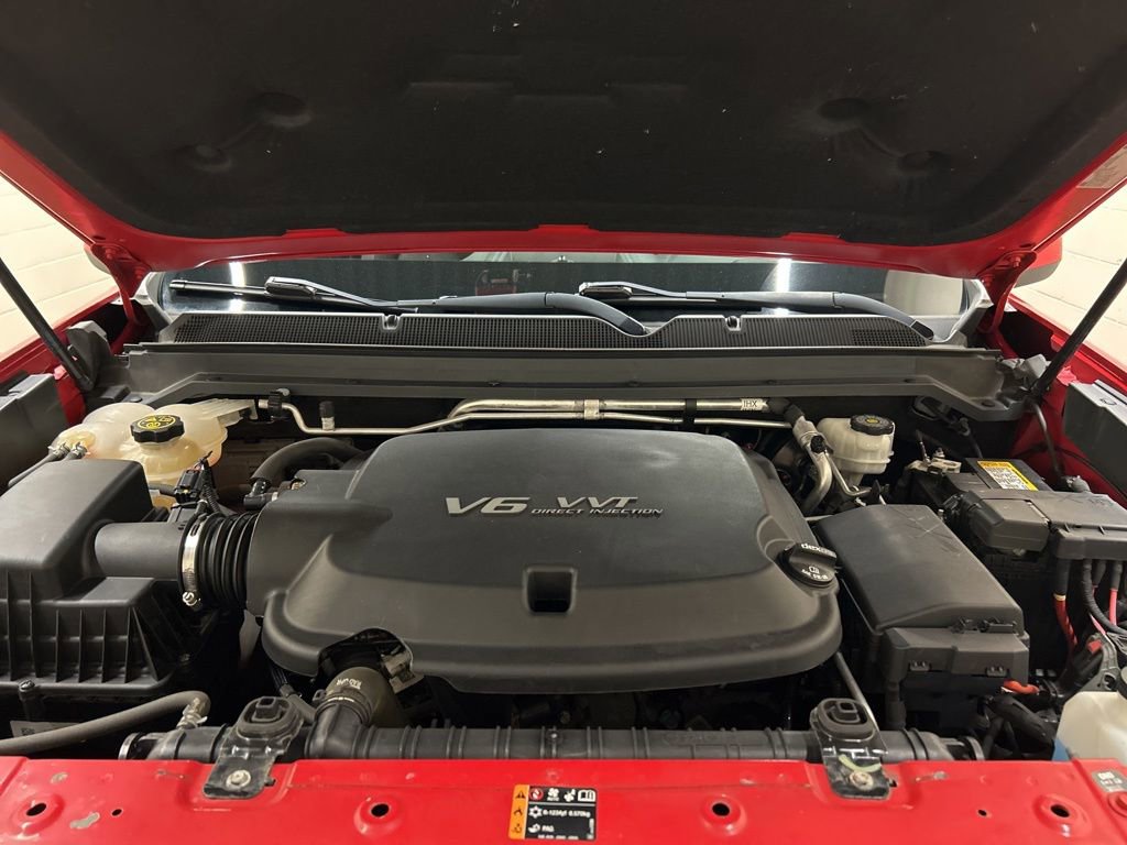 Used 2020 Chevrolet Colorado LT AWD/4WD image 12