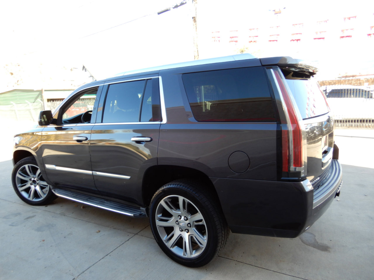 Used 2016 Cadillac Escalade Luxury image 7