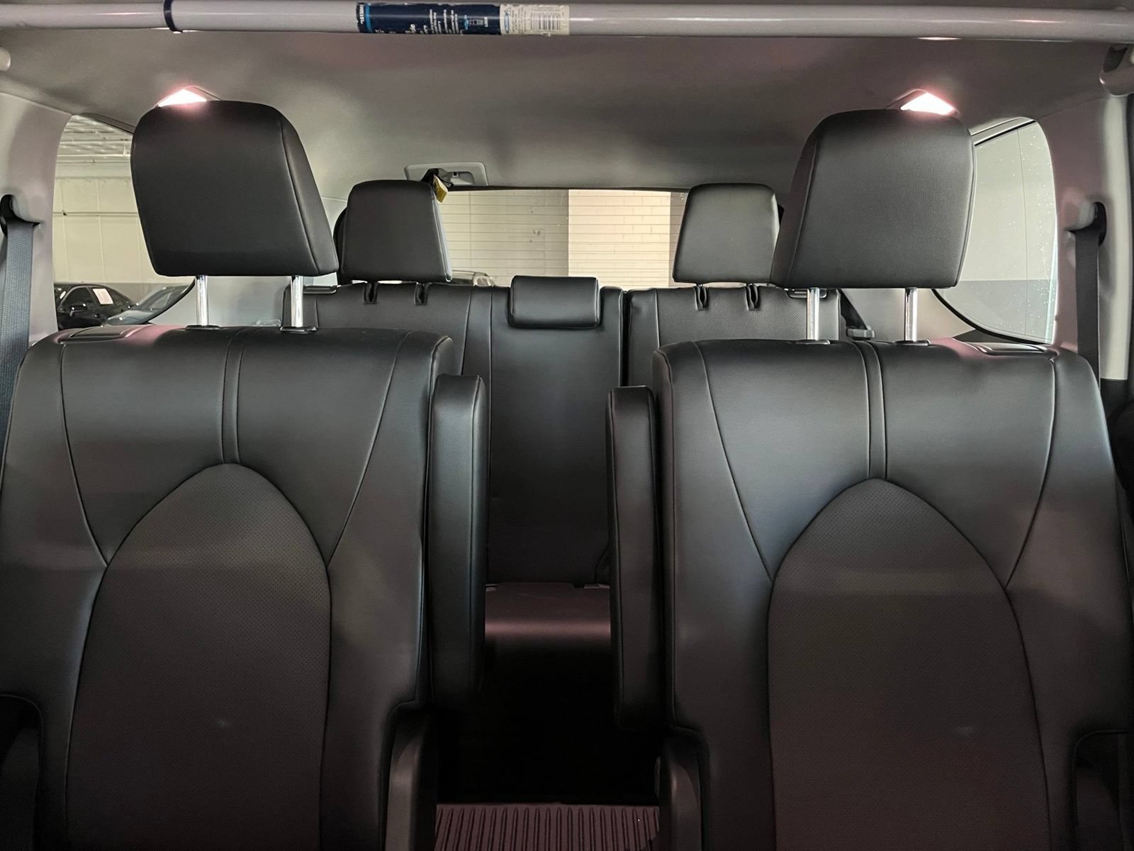 Used 2024 Toyota Grand Highlander AWD Hybrid image 20