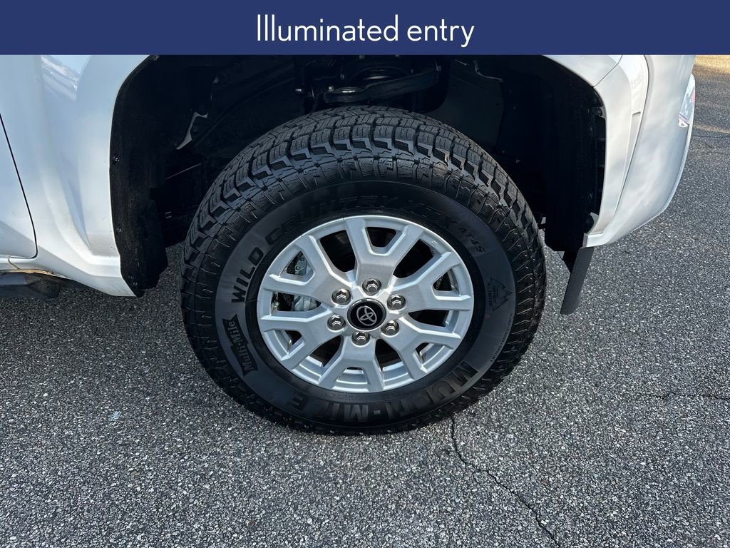Used 2025 Toyota Tacoma SR5 image 12