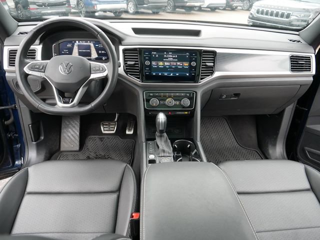 Certified 2023 Volkswagen Atlas Cross Sport SEL R-Line image 22