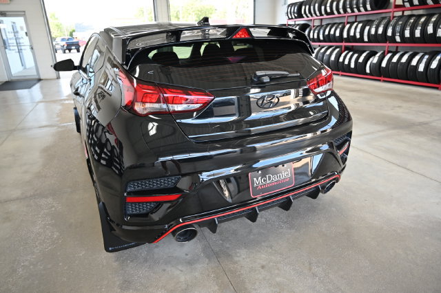 Used 2022 Hyundai Veloster N FWD image 6