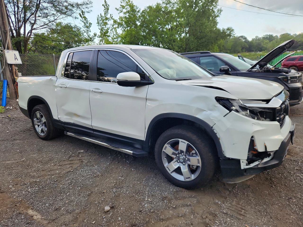 Used 2025 Honda Ridgeline RTL image 1