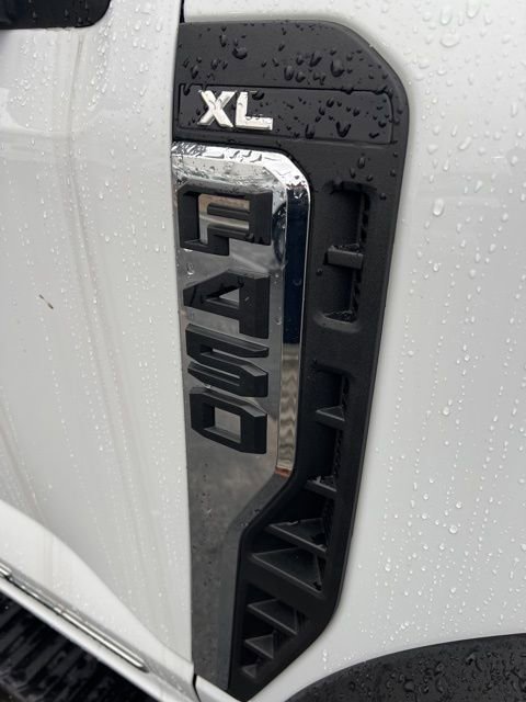 New 2024 Ford F450 XL image 9