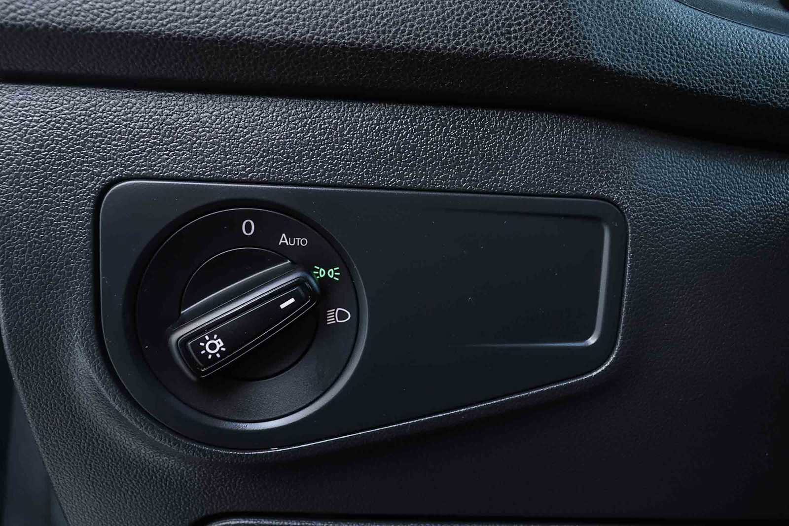 Used 2024 Volkswagen Tiguan S image 23