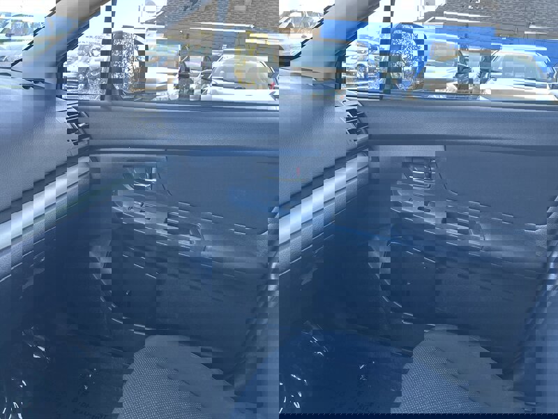 Used 2013 Subaru Impreza 2.0i Premium w/ All-Weather Pkg image 12